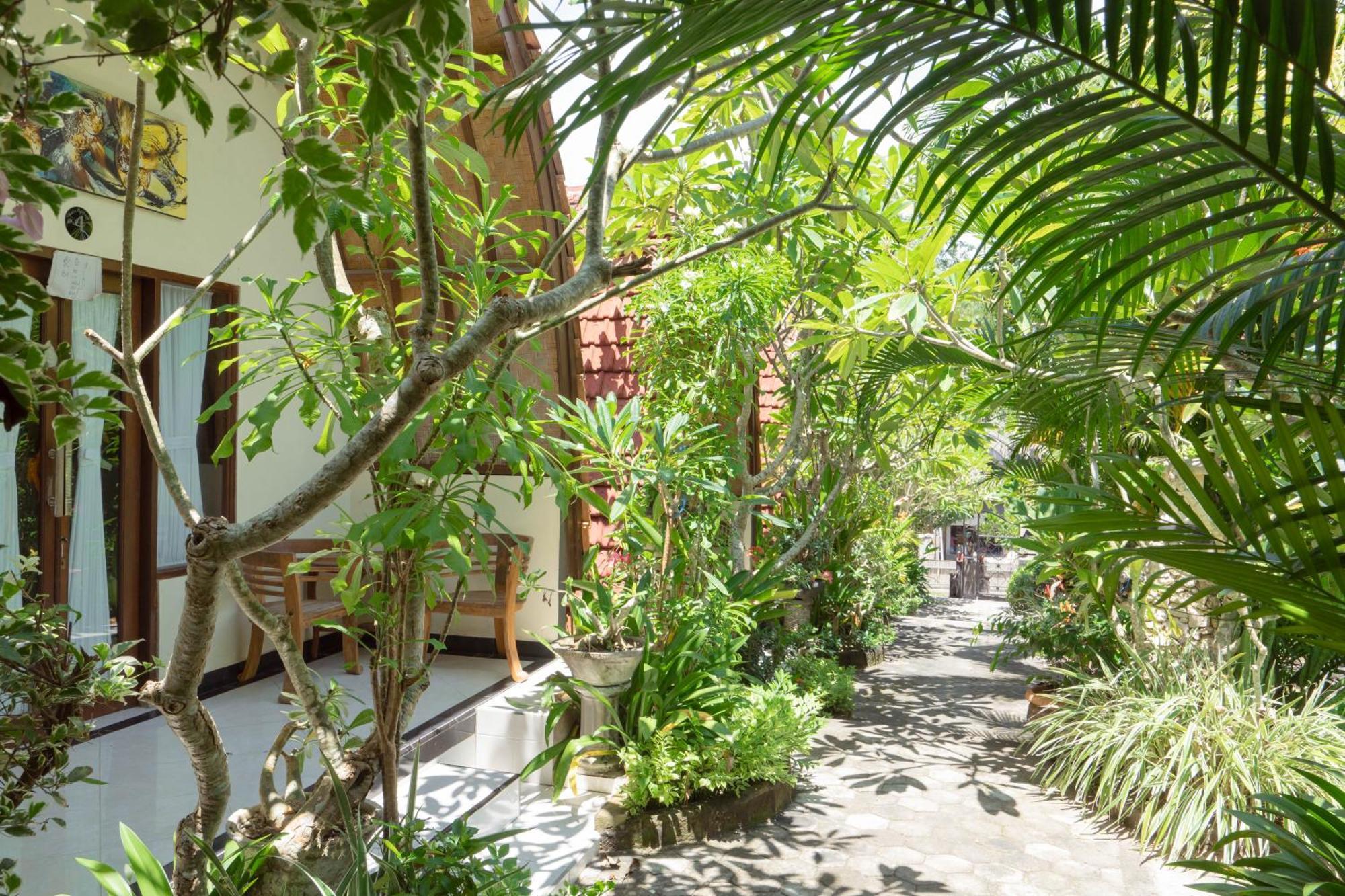 Ratu Cottage By Ourstory Travels Batununggul Zewnętrze zdjęcie
